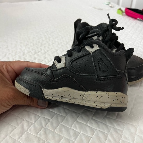 Jordan Retro 4 Oreo baby Sneakers Black and grey - Picture 4 of 7